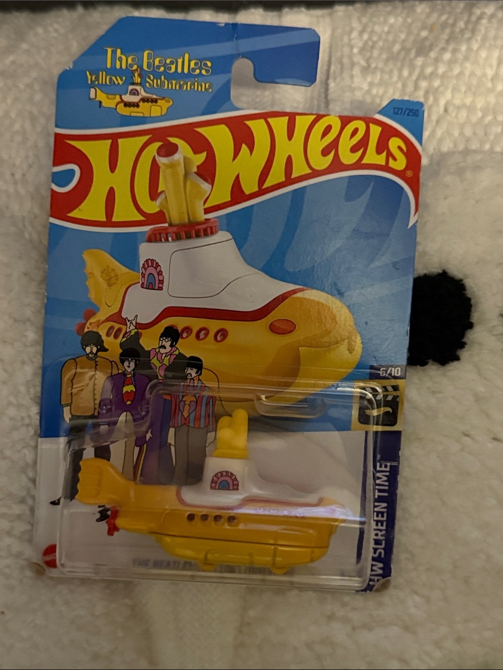 Hot Wheels The Beatles Yellow Submarine Toy Vehicle - Yellow